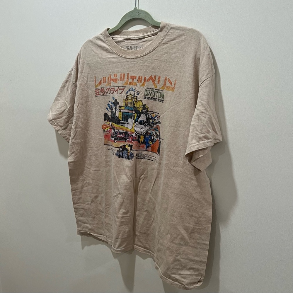 Vintage Graphic Beige T-Shirt